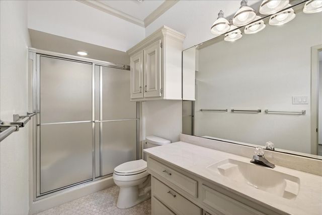 108 Carribean Circle, Mabank, TX 75156