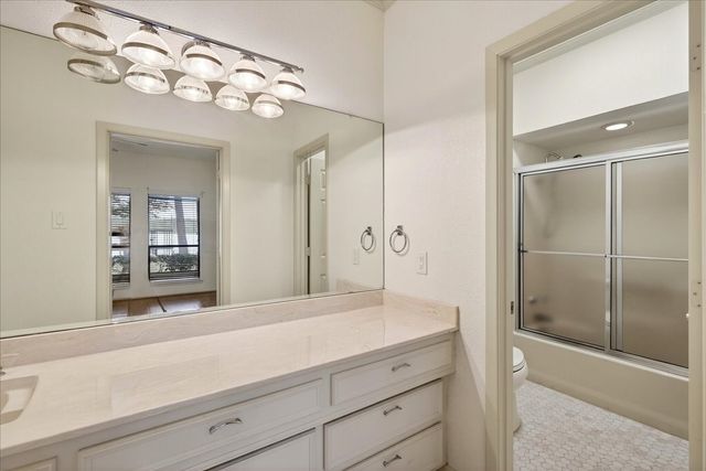 108 Carribean Circle, Mabank, TX 75156