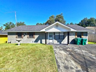 4620 Redstart Drive, Gulfport, MS 39501