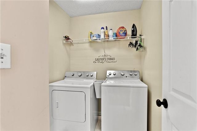 3809 Kirkwood NW Run, Kennesaw, GA 30144