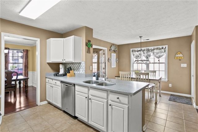 3809 Kirkwood NW Run, Kennesaw, GA 30144