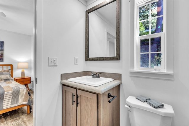 2 Fourth Ave., Ware, MA 01082