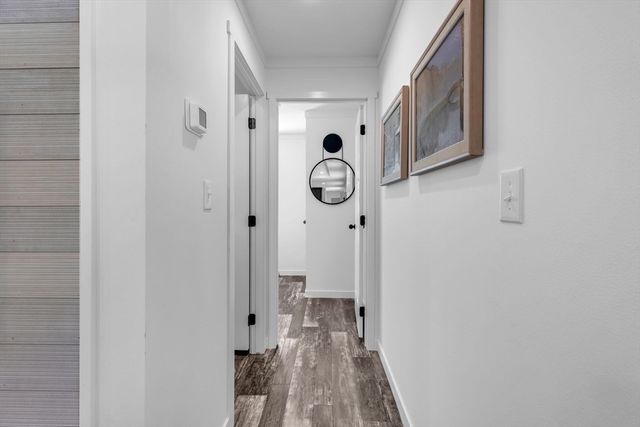 2 Fourth Ave., Ware, MA 01082