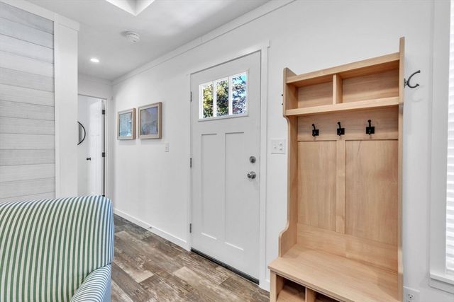 2 Fourth Ave., Ware, MA 01082