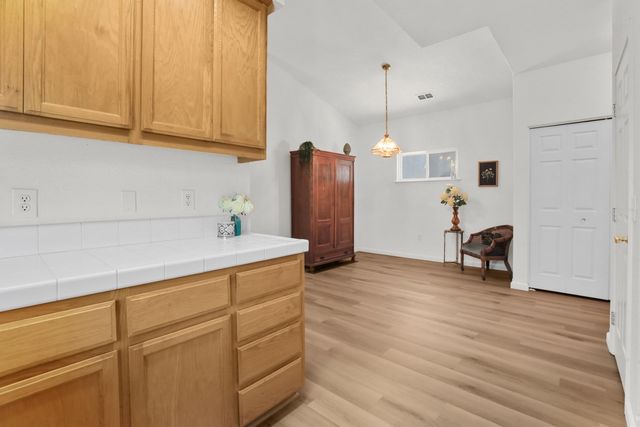 1600 Cowens Ln, Lodi, CA 95242