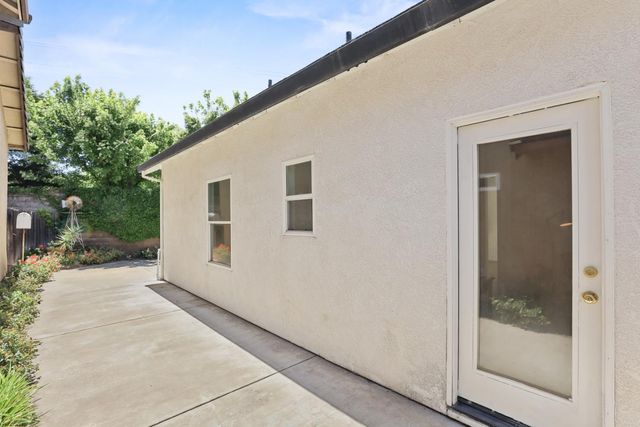 1600 Cowens Ln, Lodi, CA 95242