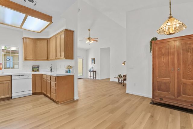 1600 Cowens Ln, Lodi, CA 95242