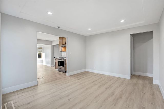 28718 Auberry Road, Prather, CA 93651