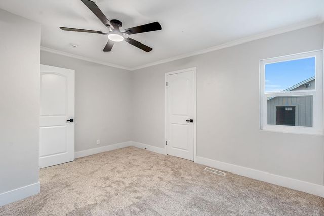 28718 Auberry Road, Prather, CA 93651