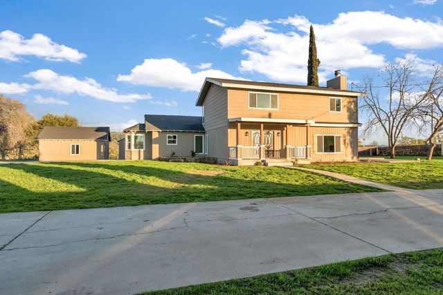 28718 Auberry Road, Prather, CA 93651