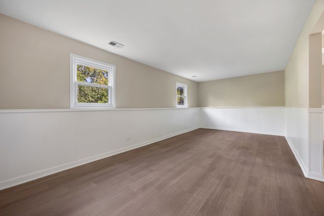 410 N BRAINTREE Drive, Schaumburg, IL 60194