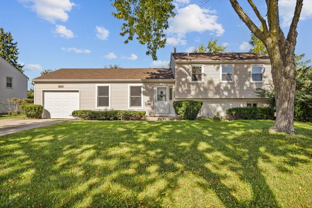 410 N BRAINTREE Drive, Schaumburg, IL 60194