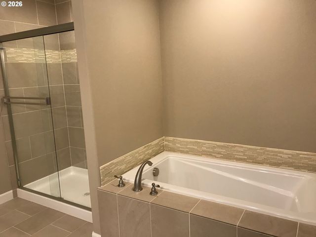 4237 Nw SAGE Loop, Camas, WA 98607
