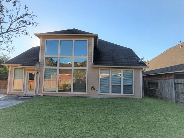 2813 Arbor Brook Lane, Pearland, TX 77584