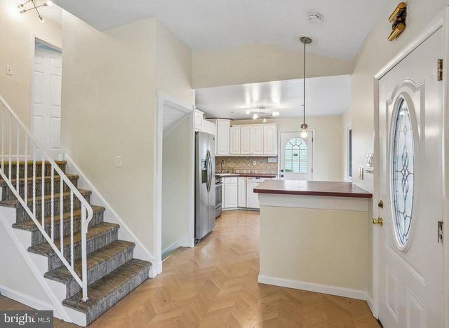 50 E MAPLE AVE, Bellmawr, NJ 08031