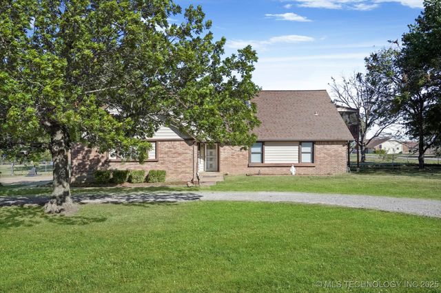 19929 E 43rd Street S, Broken Arrow, OK 74014