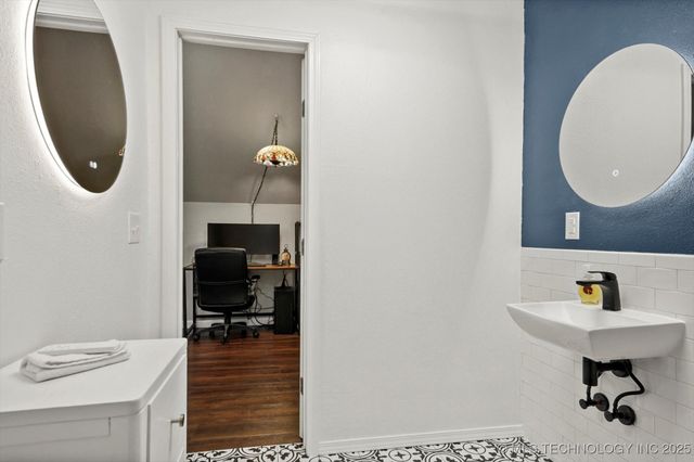 19929 E 43rd Street S, Broken Arrow, OK 74014