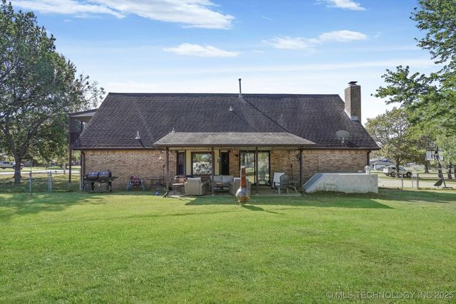 19929 E 43rd Street S, Broken Arrow, OK 74014