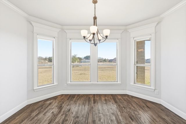 105 Sanders Drive, Waxahachie, TX 75165