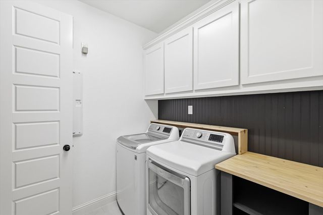 105 Sanders Drive, Waxahachie, TX 75165