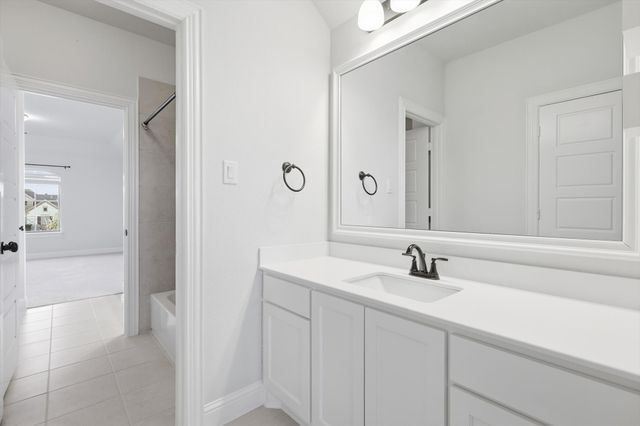 105 Sanders Drive, Waxahachie, TX 75165