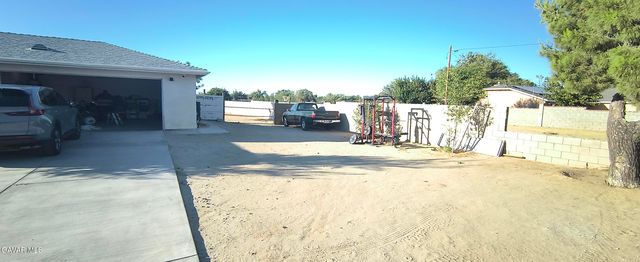 10061 E Avenue S2, Littlerock, CA 93543