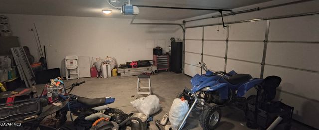 10061 E Avenue S2, Littlerock, CA 93543