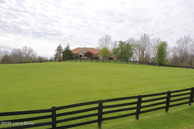 2310 Running Brook Trail, Louisville, KY 40023