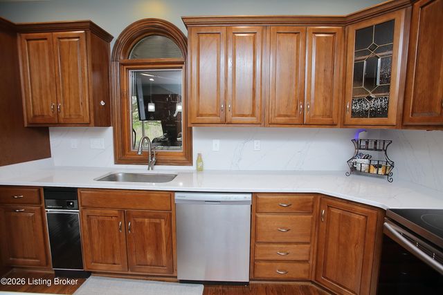 2310 Running Brook Trail, Louisville, KY 40023