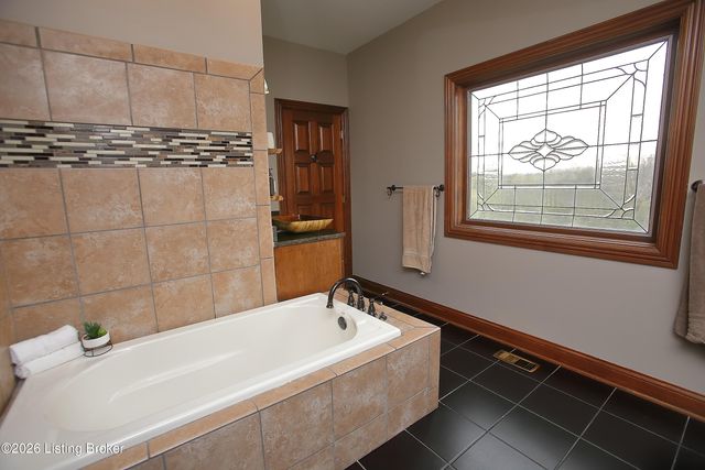 2310 Running Brook Trail, Louisville, KY 40023