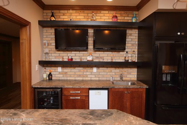 2310 Running Brook Trail, Louisville, KY 40023