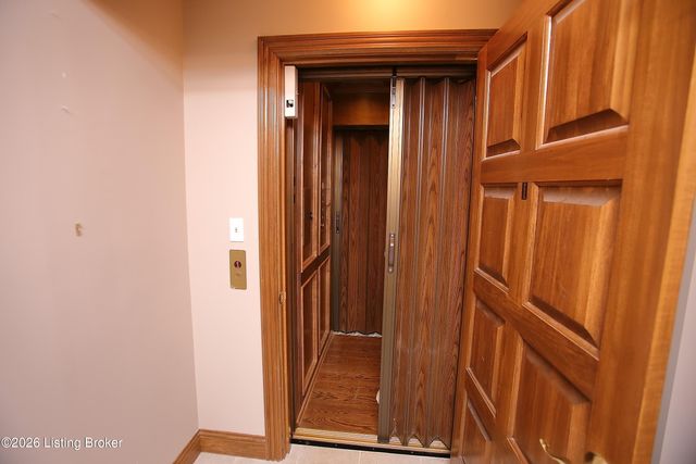 2310 Running Brook Trail, Louisville, KY 40023