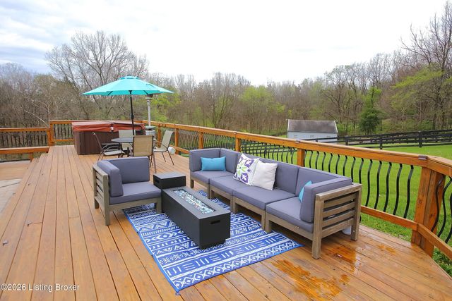 2310 Running Brook Trail, Louisville, KY 40023