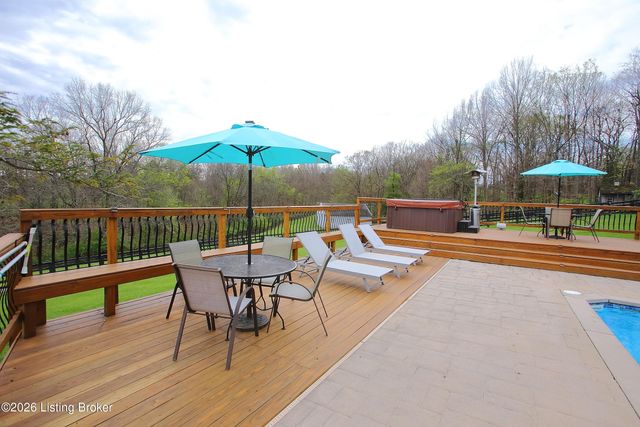 2310 Running Brook Trail, Louisville, KY 40023