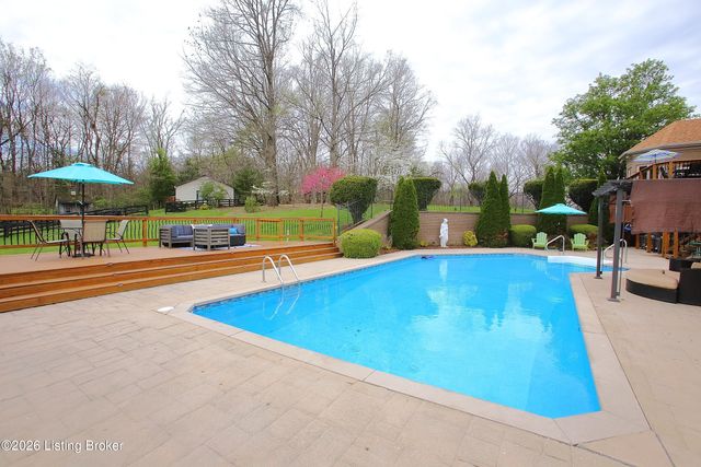 2310 Running Brook Trail, Louisville, KY 40023