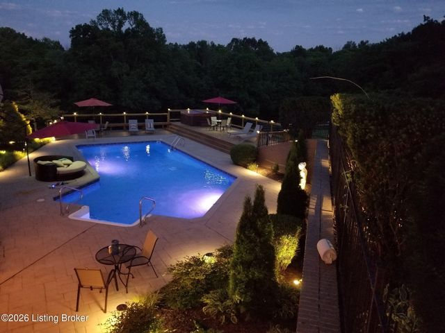 2310 Running Brook Trail, Louisville, KY 40023