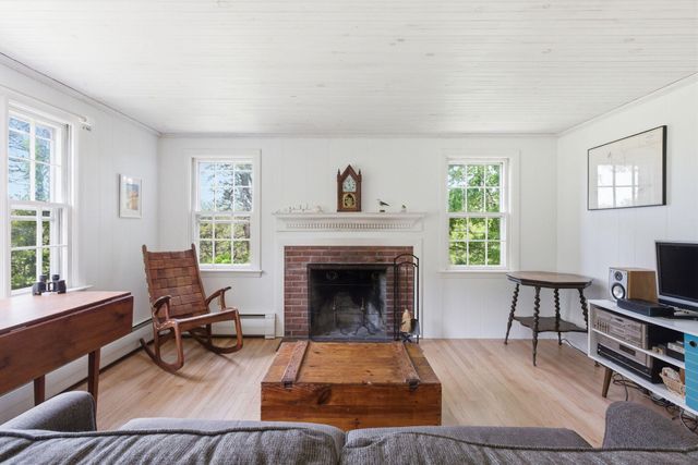 21 Town Hall Road, Truro, MA 02666