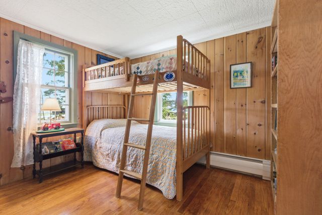 21 Town Hall Road, Truro, MA 02666