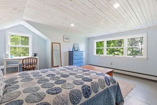 21 Town Hall Road, Truro, MA 02666