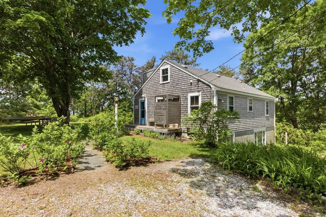 21 Town Hall Road, Truro, MA 02666