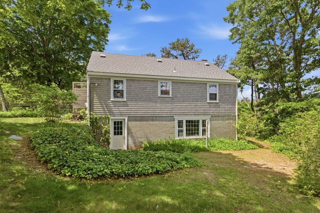 21 Town Hall Road, Truro, MA 02666