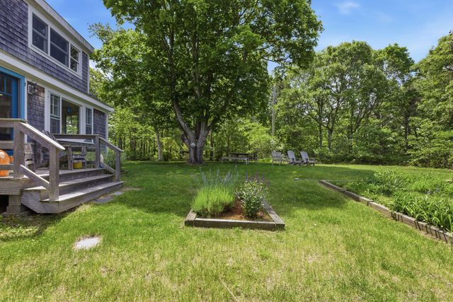21 Town Hall Road, Truro, MA 02666