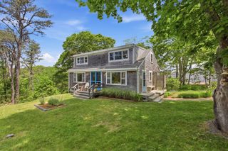 21 Town Hall Road, Truro, MA 02666