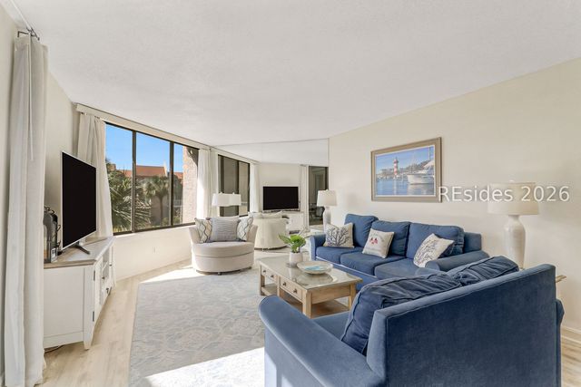 21 S Forest Beach Dr Apt 223, Hilton Head Island, SC 29928