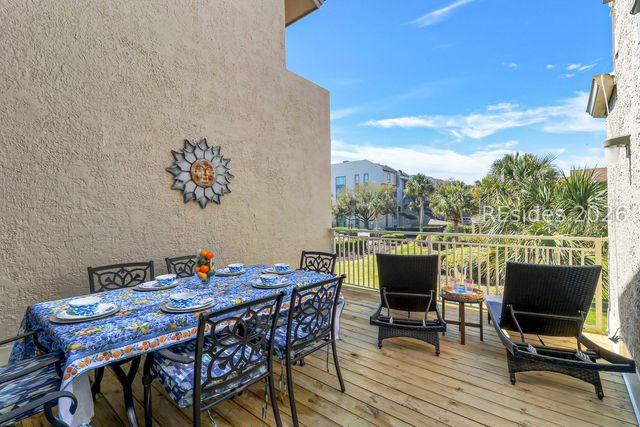21 S Forest Beach Dr Apt 223, Hilton Head Island, SC 29928