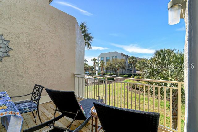 21 S Forest Beach Dr Apt 223, Hilton Head Island, SC 29928