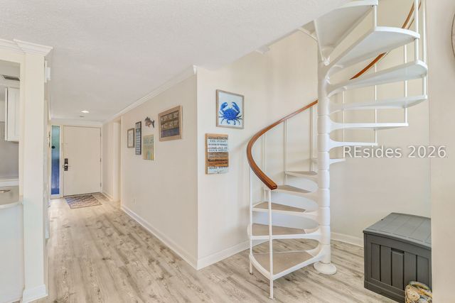 21 S Forest Beach Dr Apt 223, Hilton Head Island, SC 29928