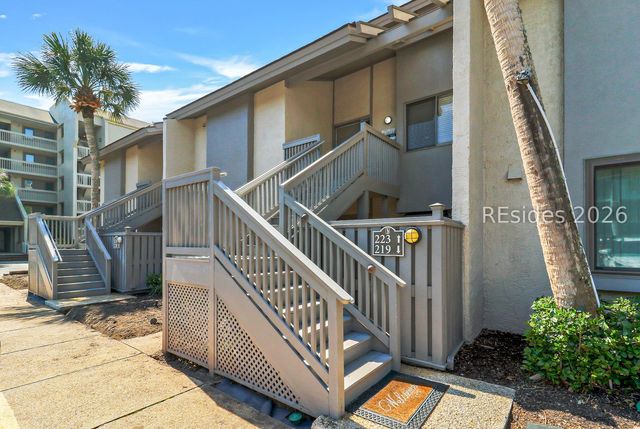 21 S Forest Beach Dr Apt 223, Hilton Head Island, SC 29928