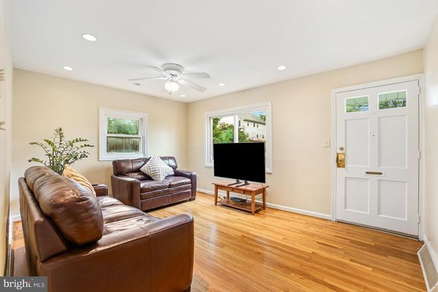 12311 MIDDLE RD, Silver Spring, MD 20906