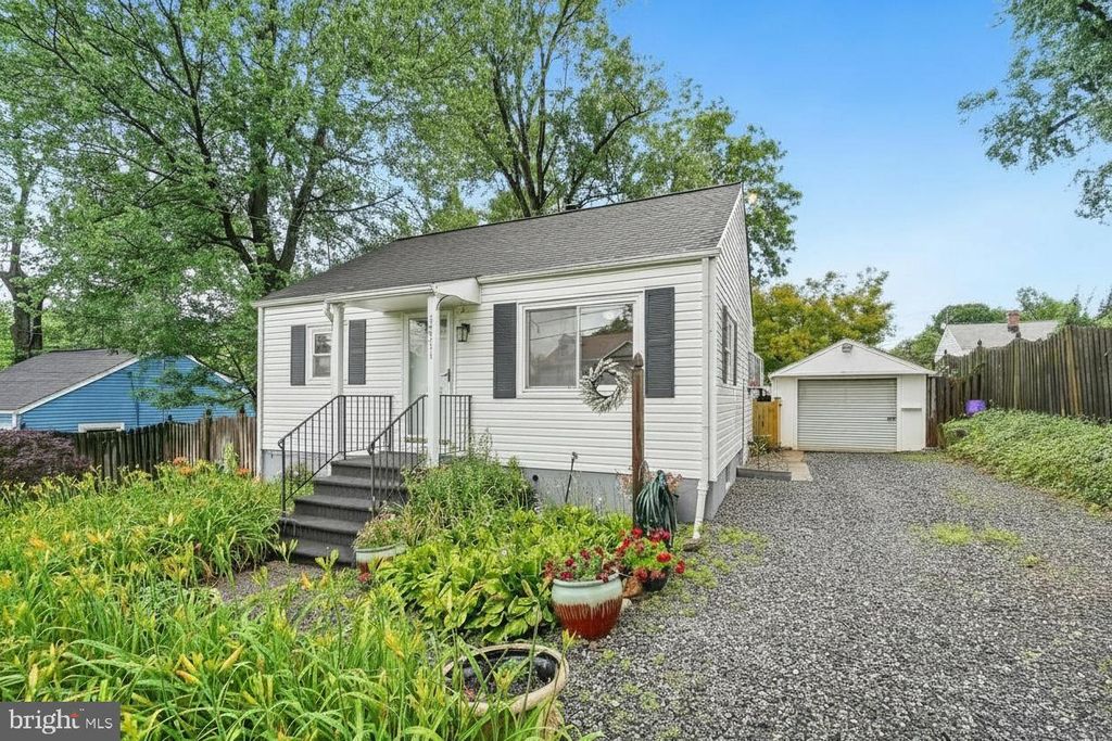 12311 MIDDLE RD, Silver Spring, MD 20906
